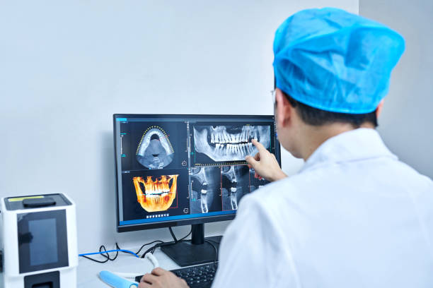 Best Emergency Dental Extractions in Csar Chvez, TX